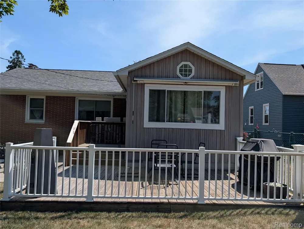 411 Cleveland Street Bad Axe City, MI 48413