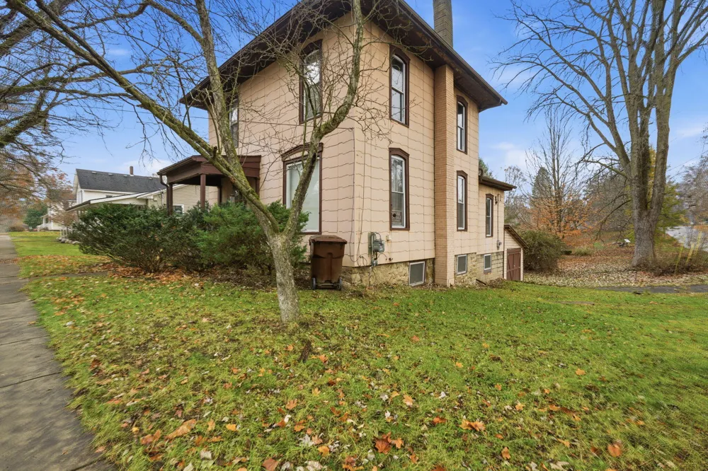345 Mulberry Street Marshall City, MI 49068
