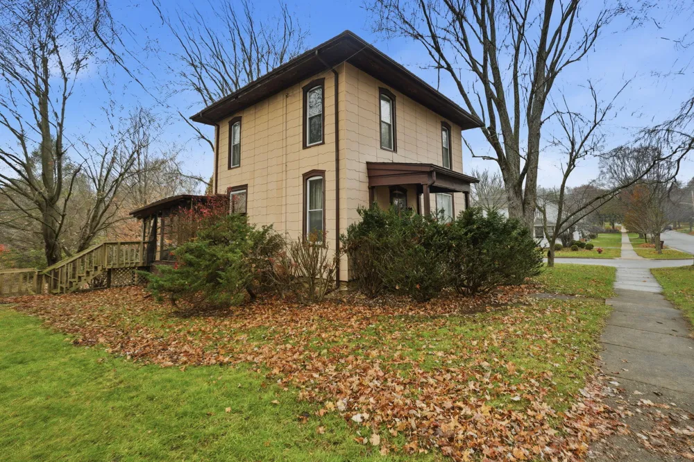 345 Mulberry Street Marshall City, MI 49068
