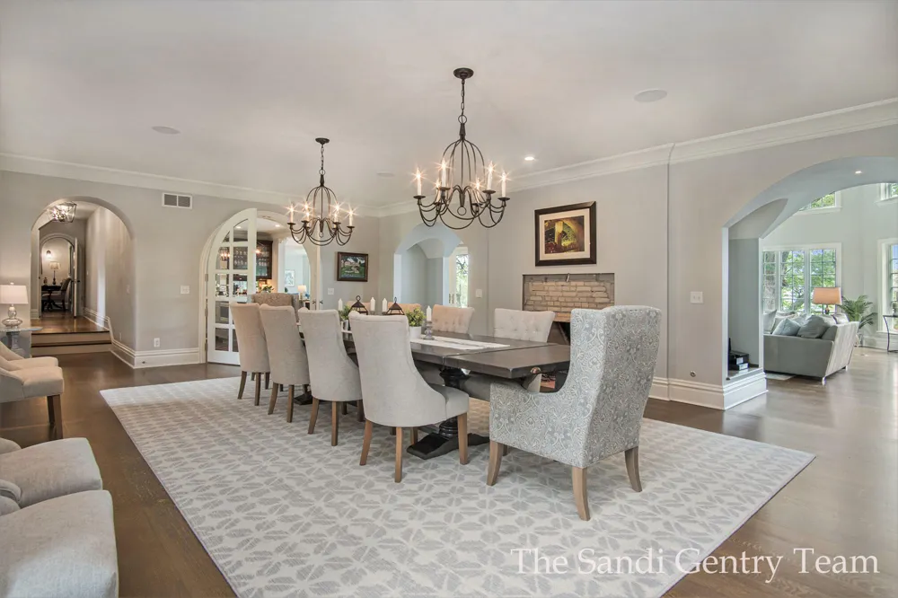 18635 Fruitport Road Spring Lake Township, MI 49456