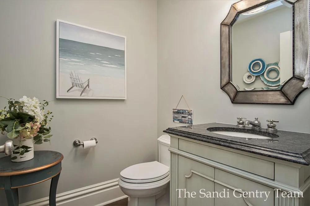 18635 Fruitport Road Spring Lake Township, MI 49456