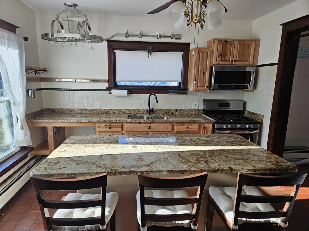 1210 Guernsey Court St Joseph City, MI 49085
