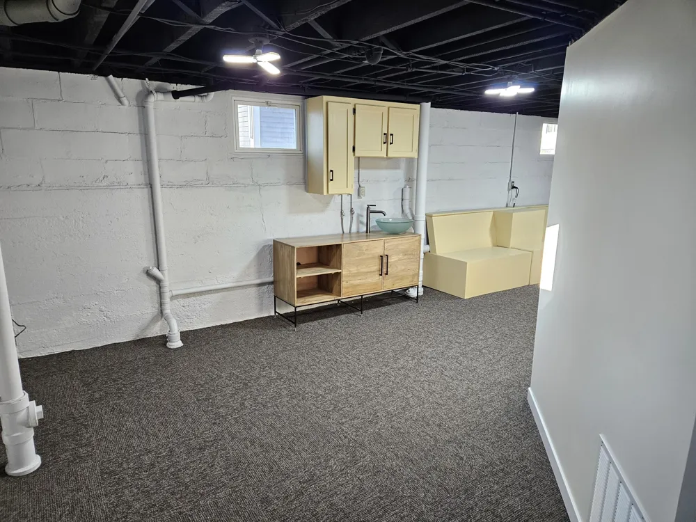 1210 Guernsey Court St Joseph City, MI 49085