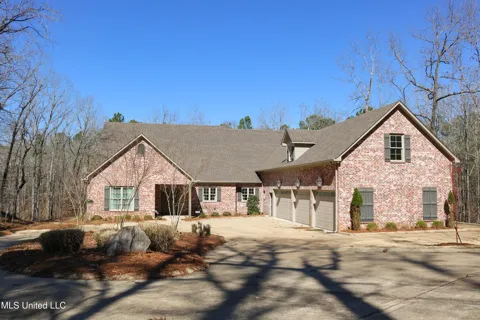 3010 Highlands Circle