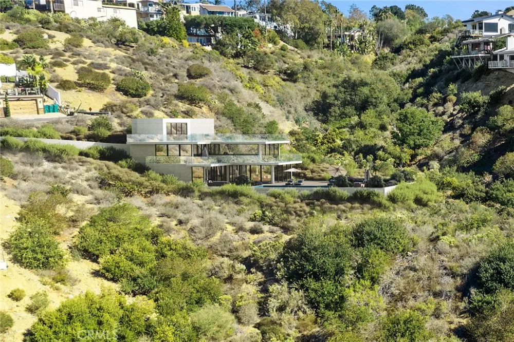 749 Marlin Drive Laguna Beach, CA 92651