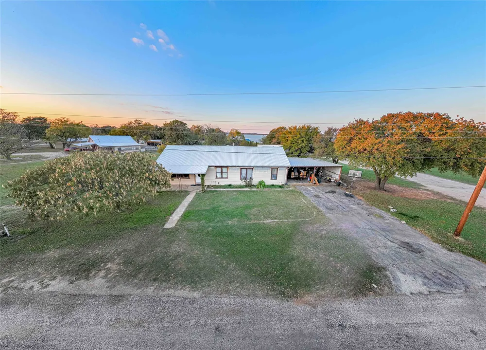 10072 County Road 199 Breckenridge, TX 76424
