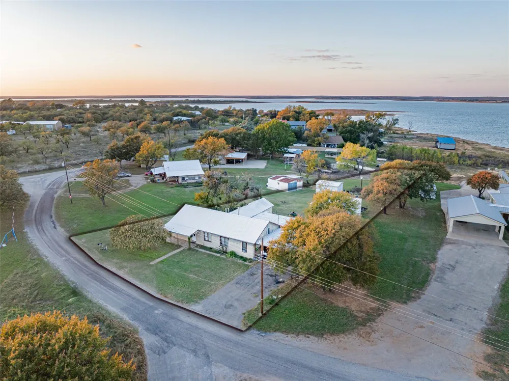 10072 County Road 199 Breckenridge, TX 76424