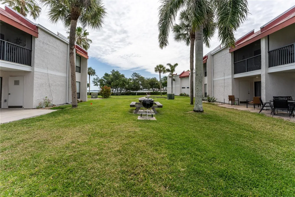 1801 GULF DRIVE #238 Bradenton Beach, FL 34217