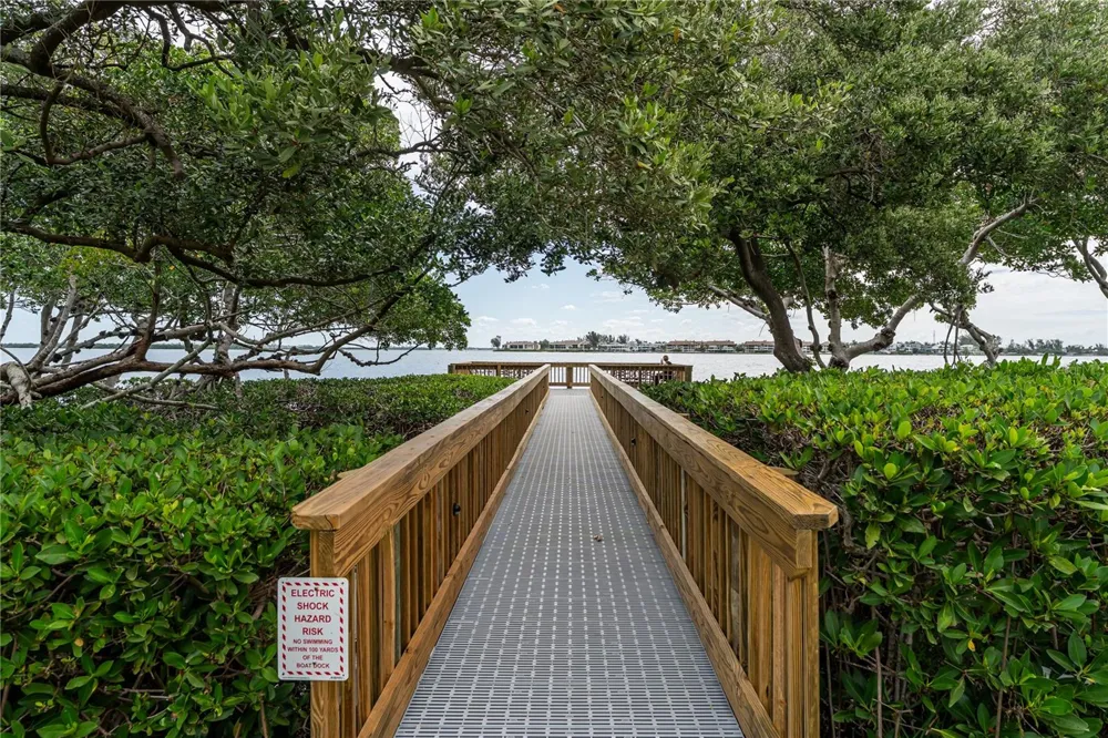 1801 GULF DRIVE #238 Bradenton Beach, FL 34217