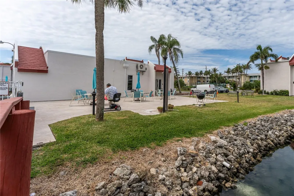 1801 GULF DRIVE #238 Bradenton Beach, FL 34217