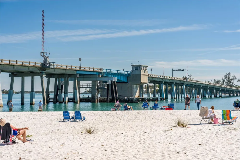 1801 GULF DRIVE #238 Bradenton Beach, FL 34217