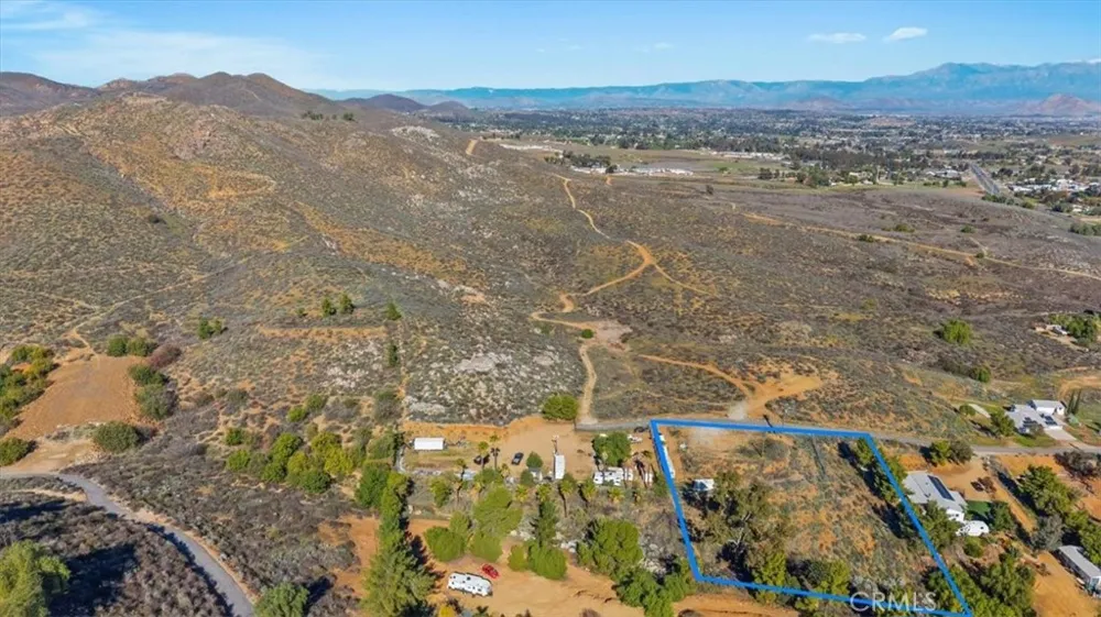 Kimes Lane Perris, CA 92570