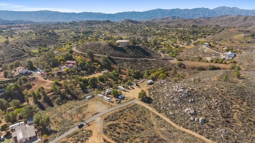 Kimes Lane Perris, CA 92570