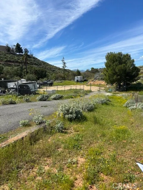 Kimes Lane Perris, CA 92570