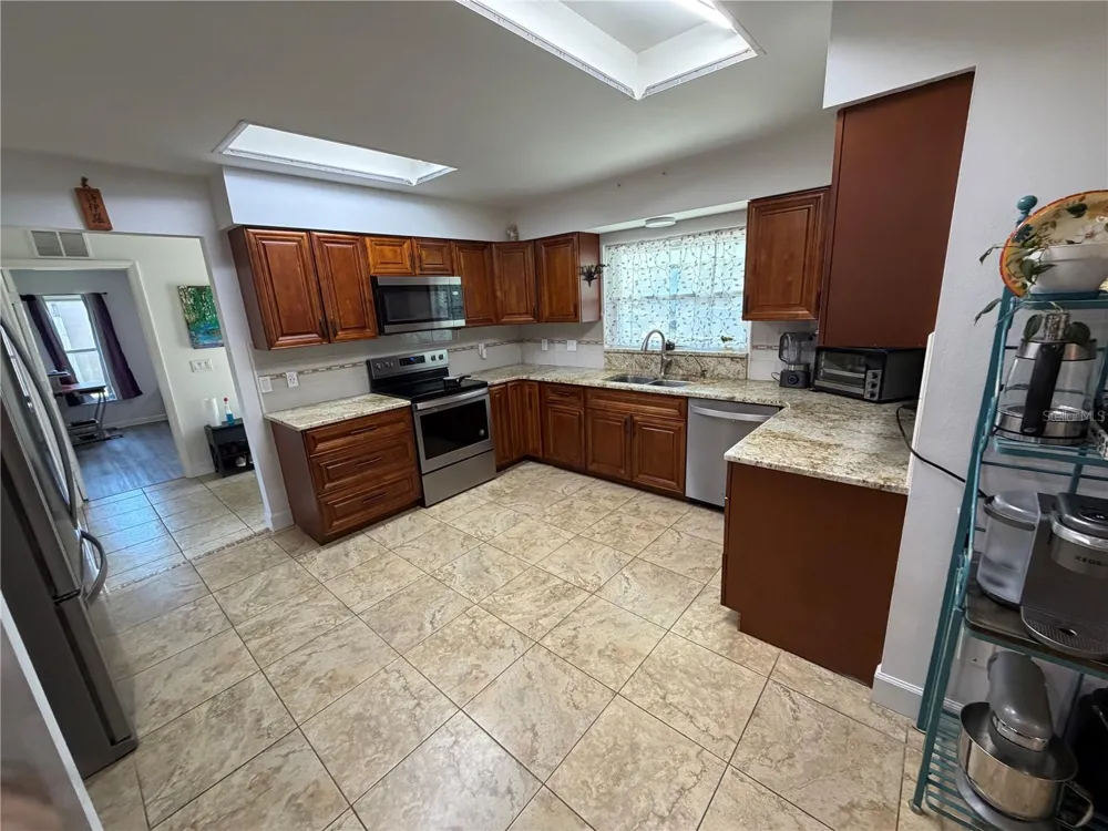 17512 BRANDYWINE DRIVE Lutz, FL 33549