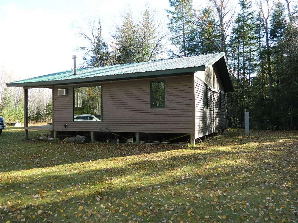 9372 County Road 32 W Loman, MN 56654