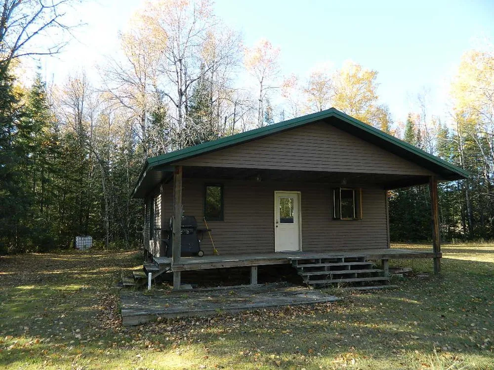 9372 County Road 32 W Loman, MN 56654