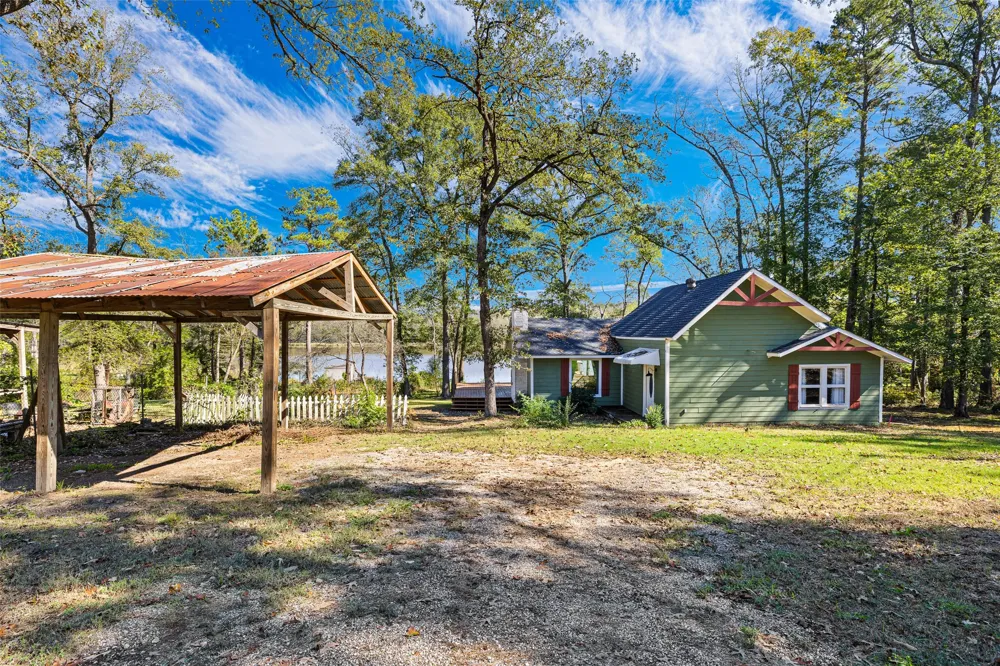 494 Lake Drive Gladewater, TX 75647