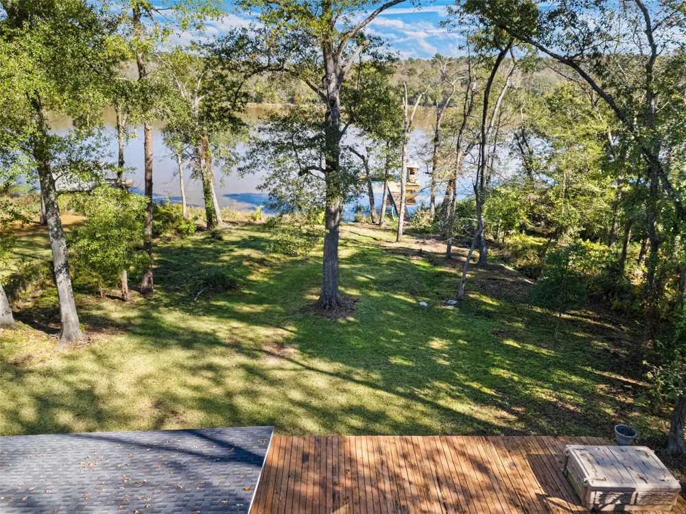 494 Lake Drive Gladewater, TX 75647