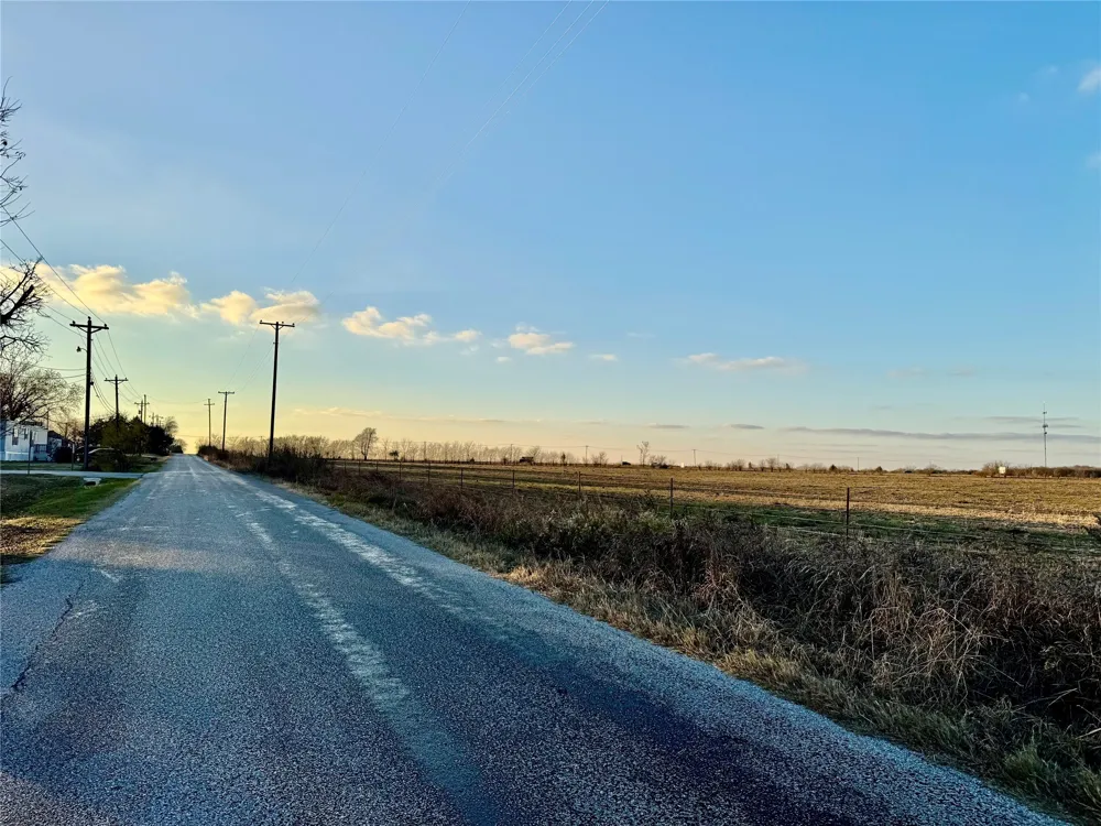 511 Beavers Drive Southmayd, TX 75092