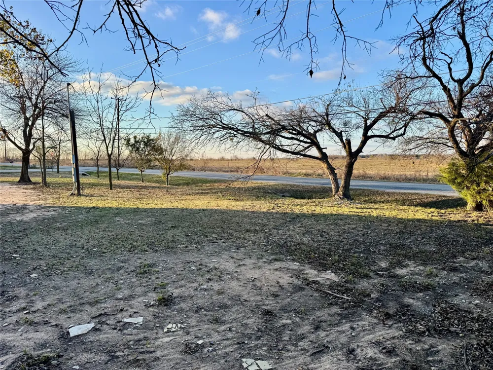 511 Beavers Drive Southmayd, TX 75092