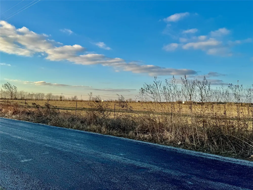 511 Beavers Drive Southmayd, TX 75092