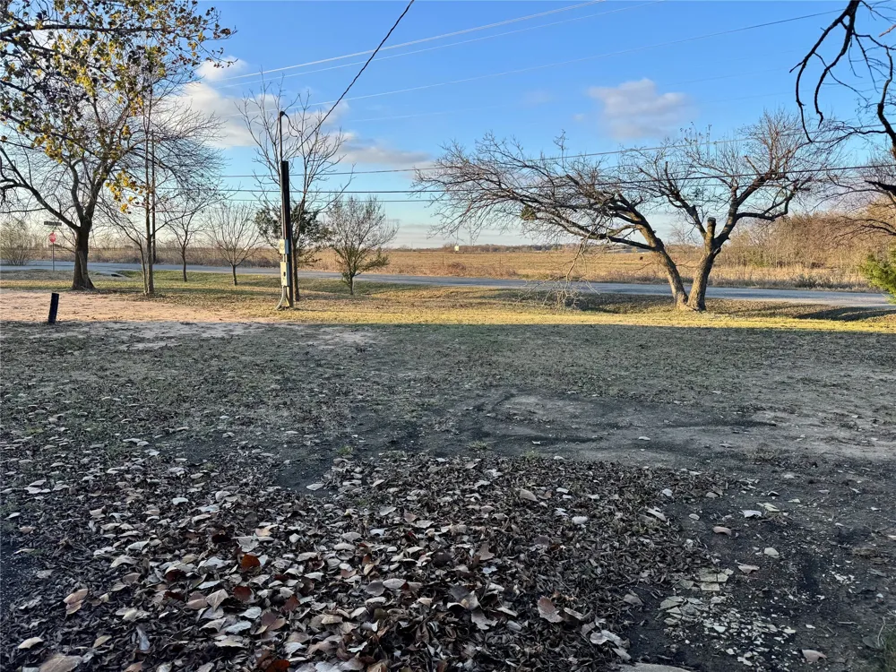 511 Beavers Drive Southmayd, TX 75092