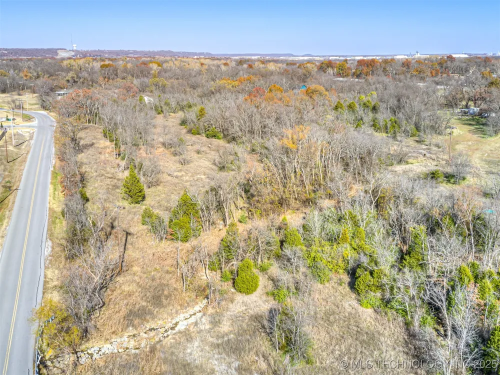 Redbud Drive Catoosa, OK 74015