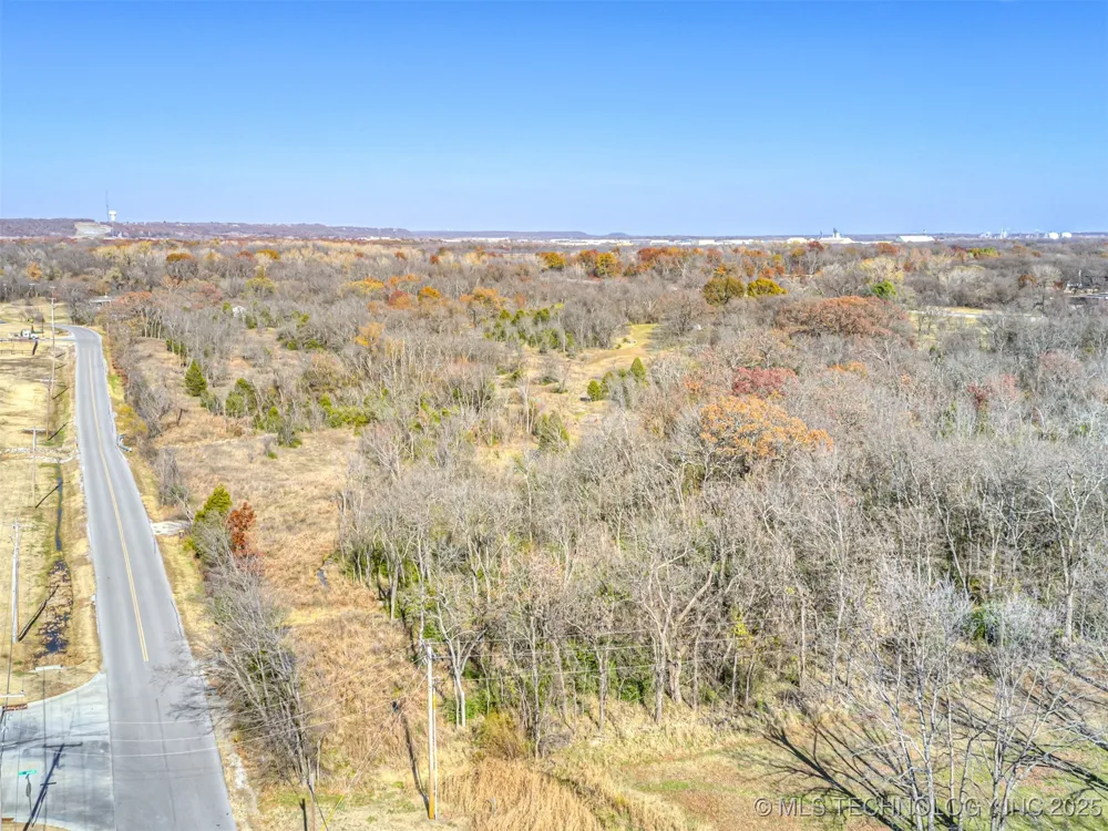 Redbud Drive Catoosa, OK 74015
