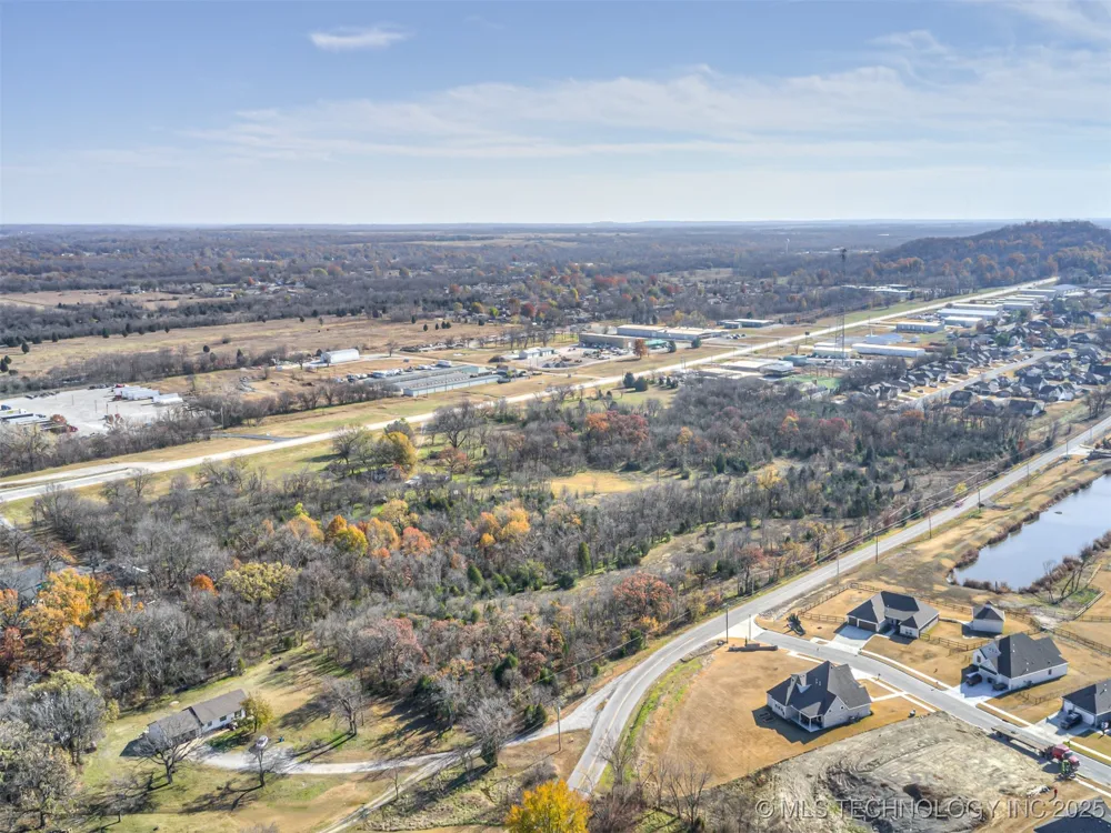 Redbud Drive Catoosa, OK 74015
