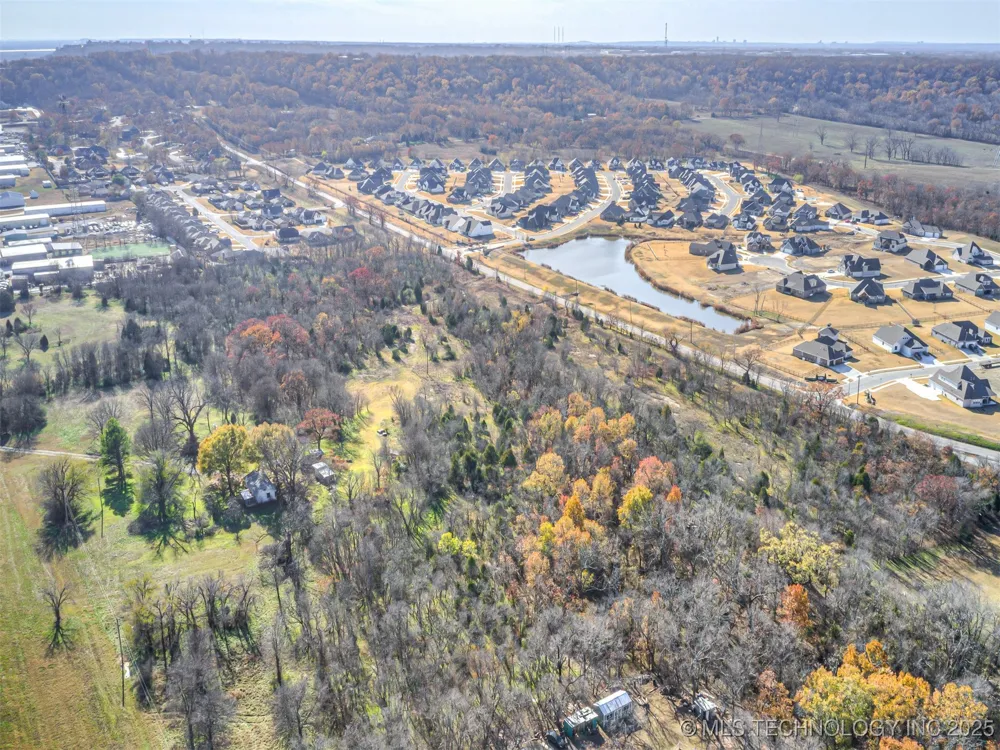 Redbud Drive Catoosa, OK 74015