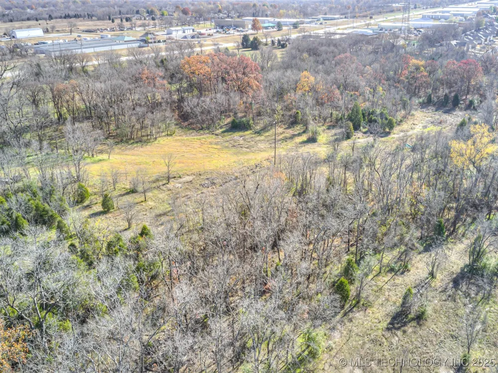 Redbud Drive Catoosa, OK 74015