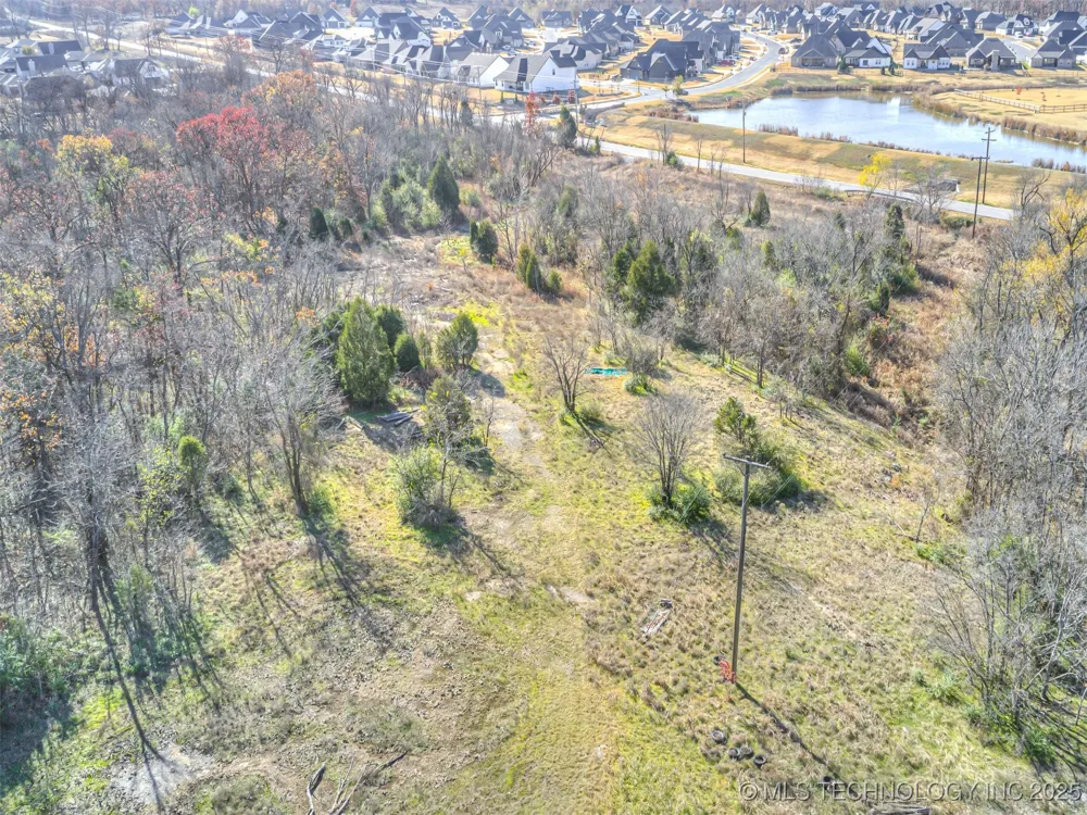 Redbud Drive Catoosa, OK 74015
