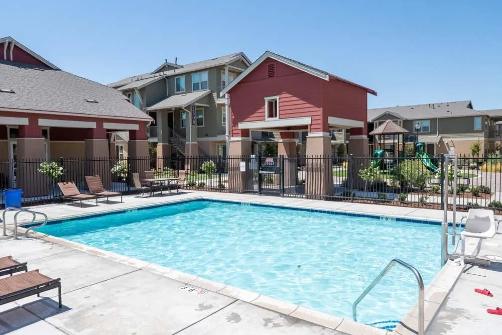 2300 Loveridge Rd Pittsburg, CA 94565