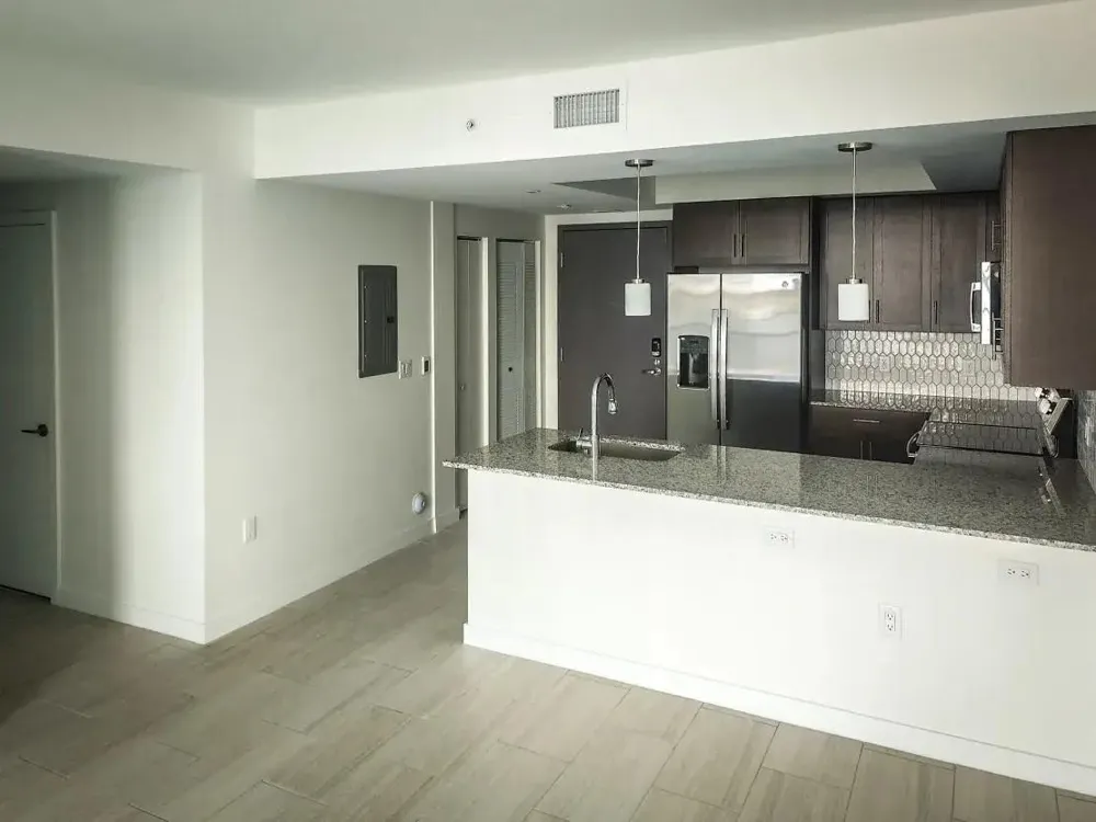 11850 SW 216th St Miami, FL 33170