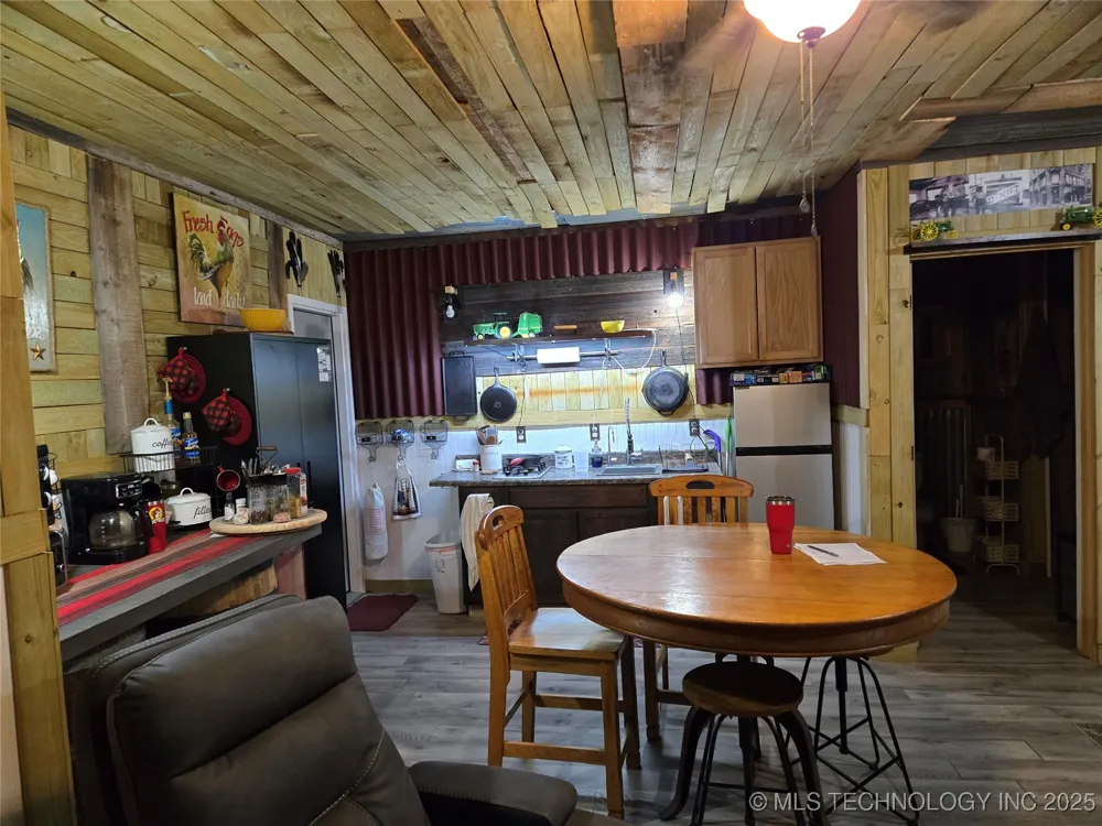 4251 Norfolk Avenue Beggs, OK 74421
