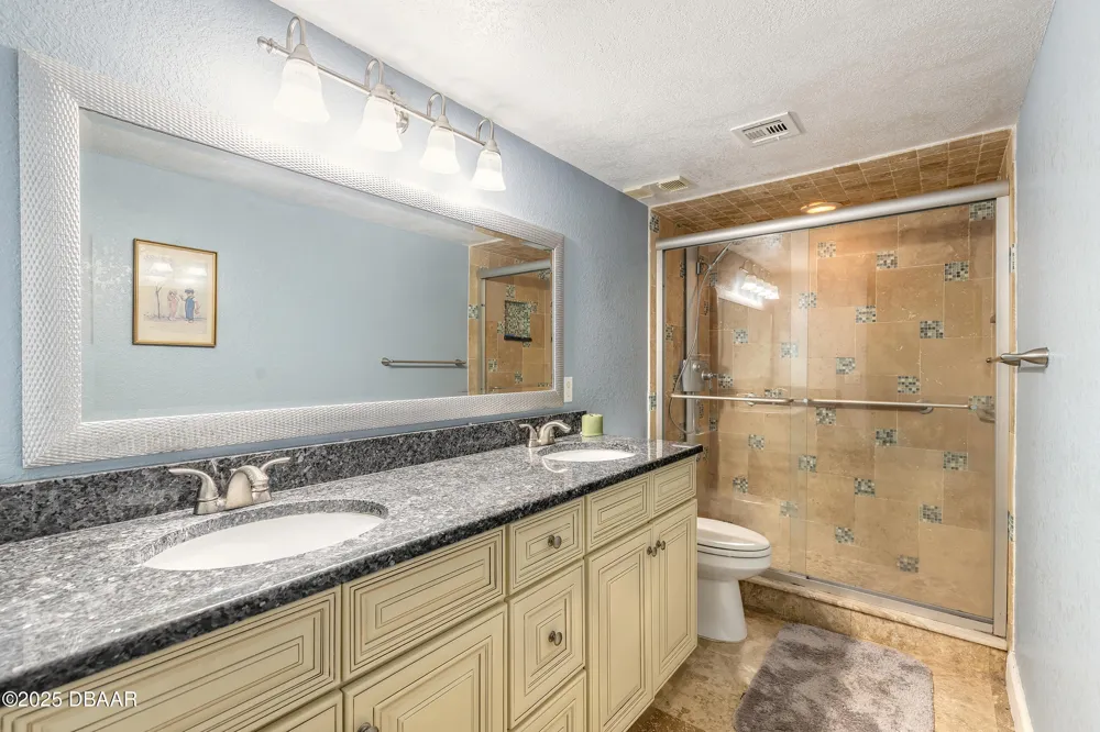 3131 S Ridgewood Avenue #101 South Daytona, FL 32119