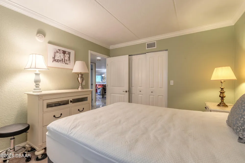 3131 S Ridgewood Avenue #101 South Daytona, FL 32119