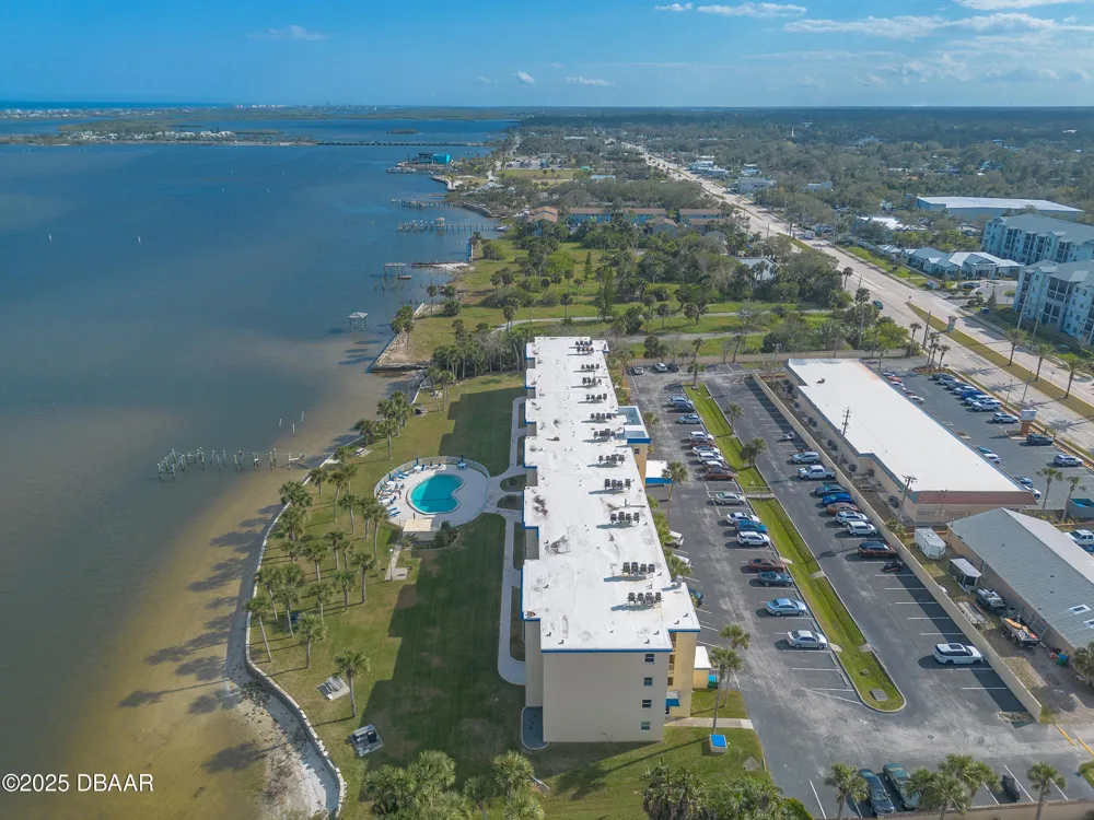 3131 S Ridgewood Avenue #101 South Daytona, FL 32119