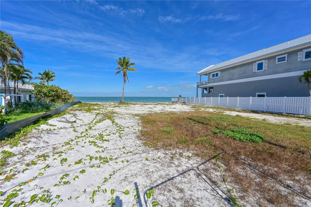 837 SHORE DRIVE Anna Maria, FL 34216