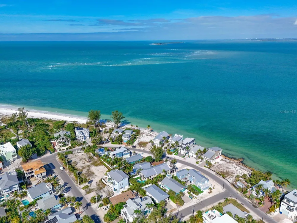 837 SHORE DRIVE Anna Maria, FL 34216