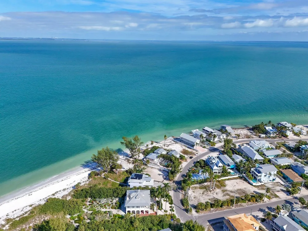 837 SHORE DRIVE Anna Maria, FL 34216