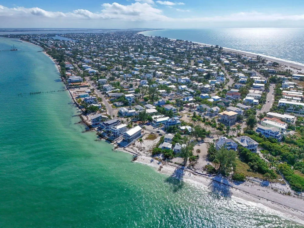837 SHORE DRIVE Anna Maria, FL 34216