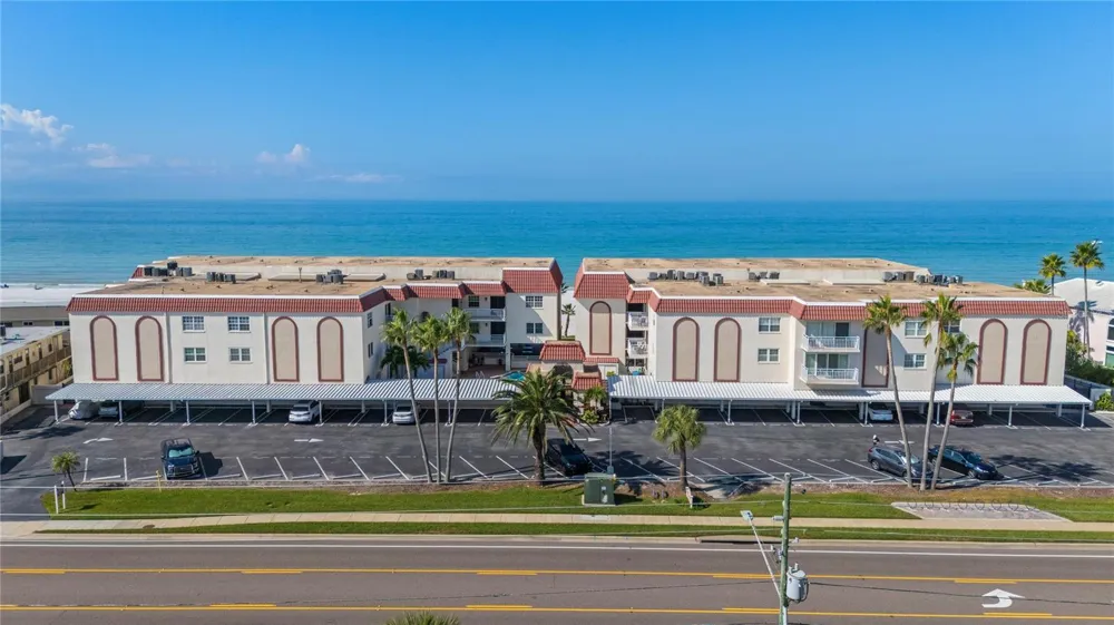 2900 GULF BOULEVARD #201 Belleair Beach, FL 33786