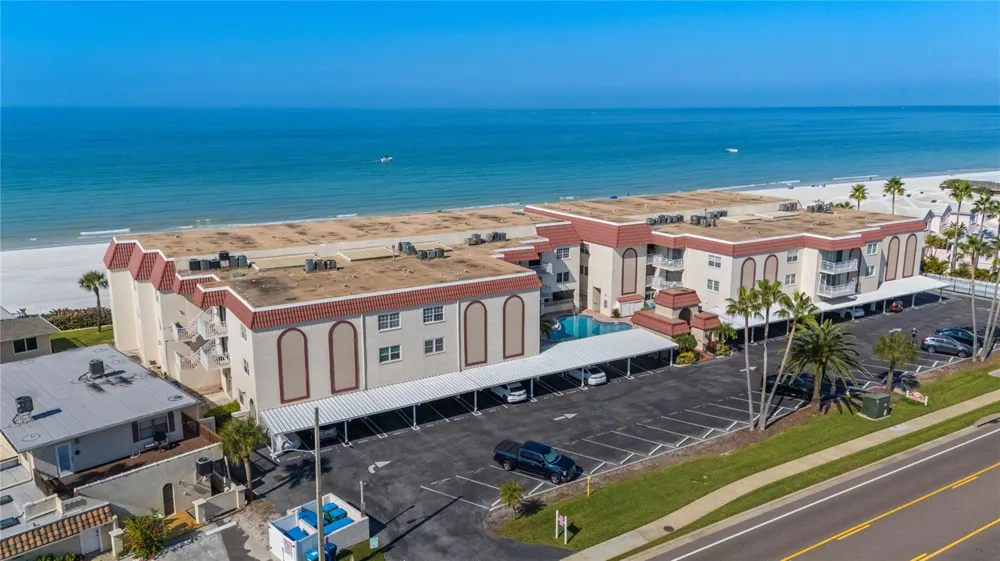 2900 GULF BOULEVARD #201 Belleair Beach, FL 33786