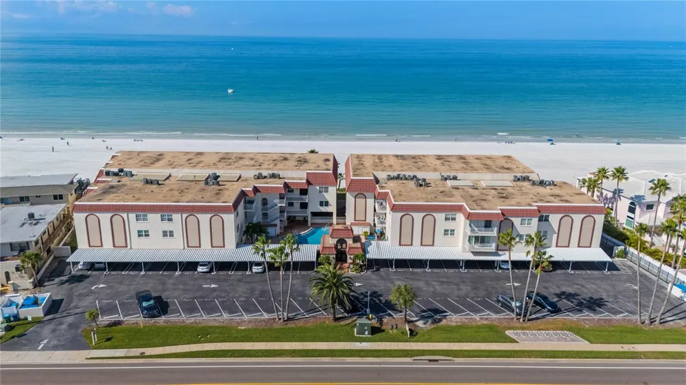 2900 GULF BOULEVARD #201 Belleair Beach, FL 33786