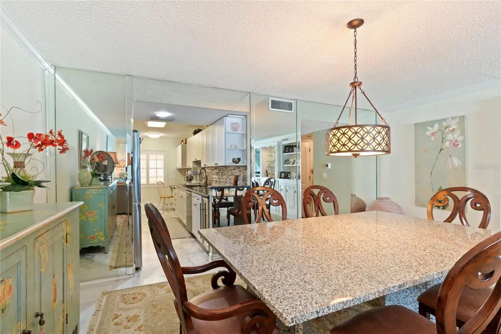 2900 GULF BOULEVARD #201 Belleair Beach, FL 33786
