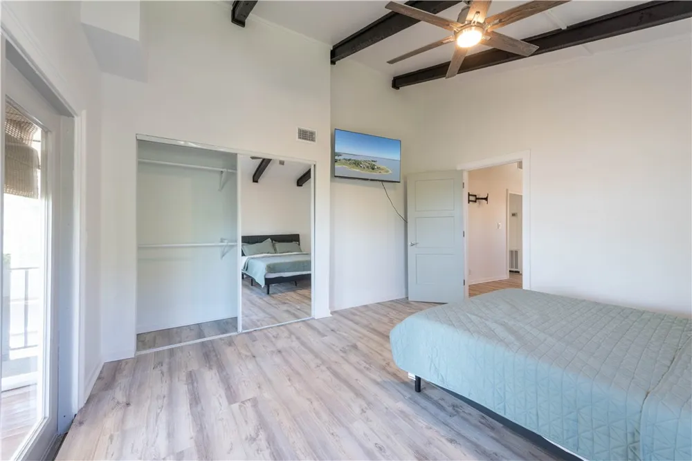 132 Zenna Drive Mathis, TX 78368