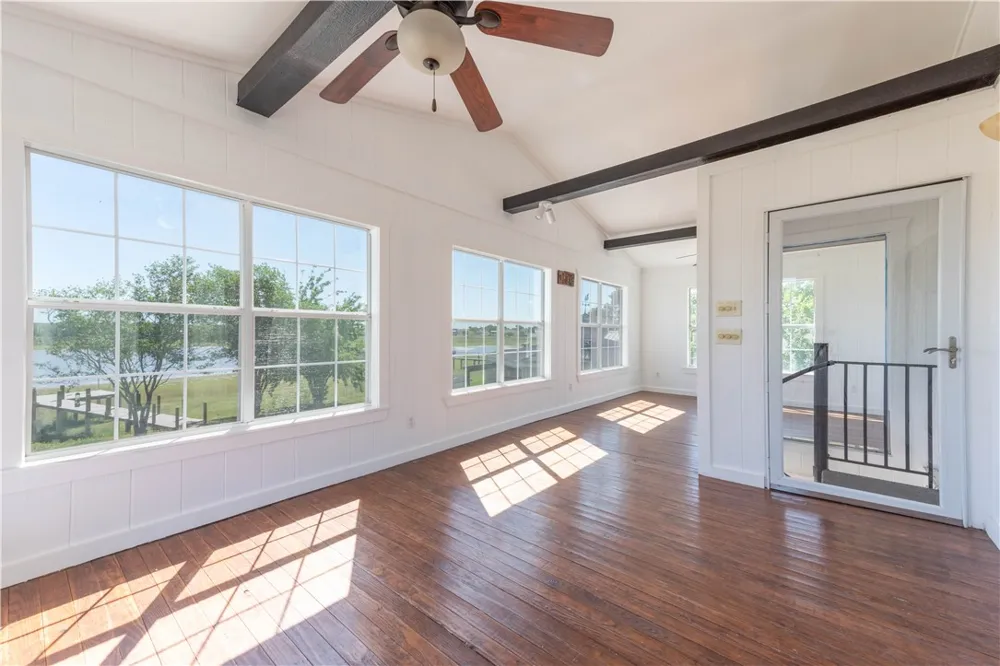 132 Zenna Drive Mathis, TX 78368