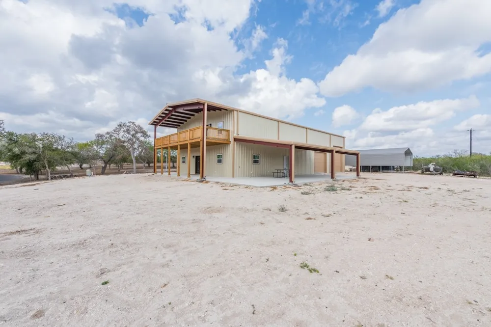 660 Carmel Drive Sandia, TX 78383